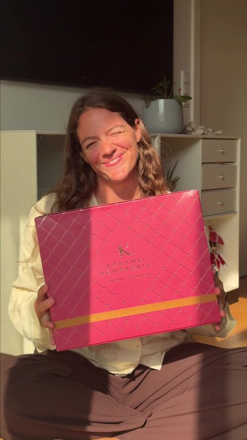 UGC video still for Karamel Kompagniet Christmas gift box campaign