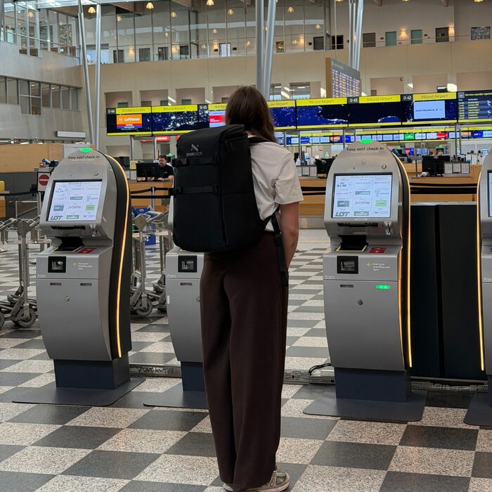 Travel / airport content